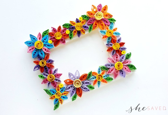 how to make paper quilling rose